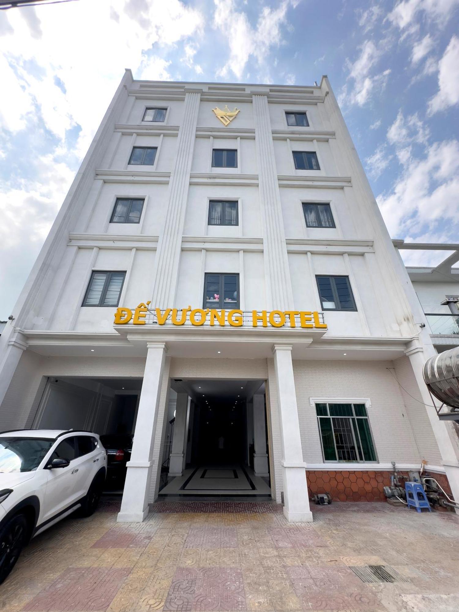Hotel Khach San De Vuong Cao Lãnh Exterior foto